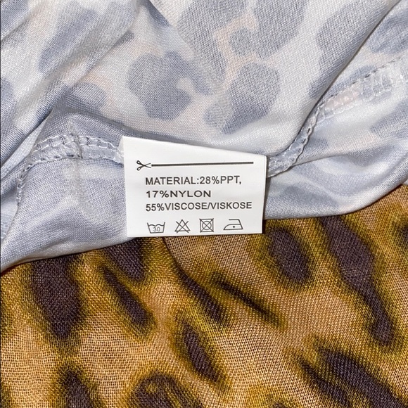 🦄Leopard Print Top🐆 - Picture 6 of 6